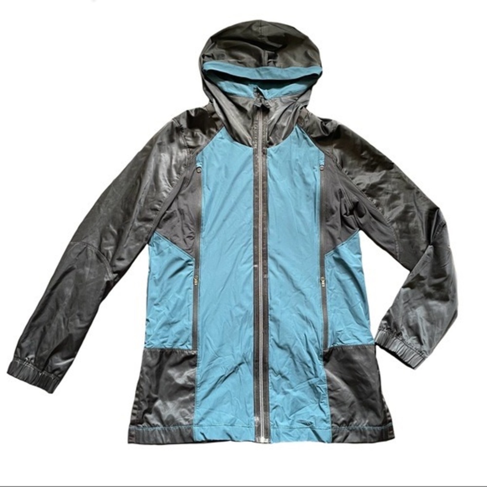 Lululemon Right Around Jacket in Alberta Lake Black